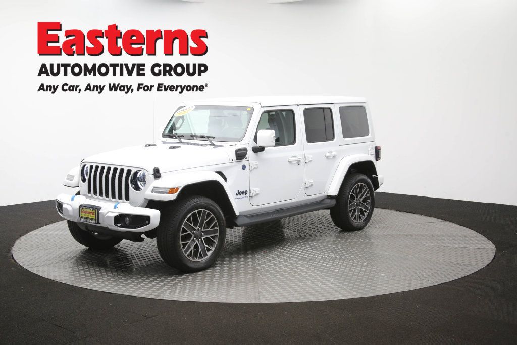 Used 2023 Jeep Wrangler Unlimited Sahara AWD/4WD image 59