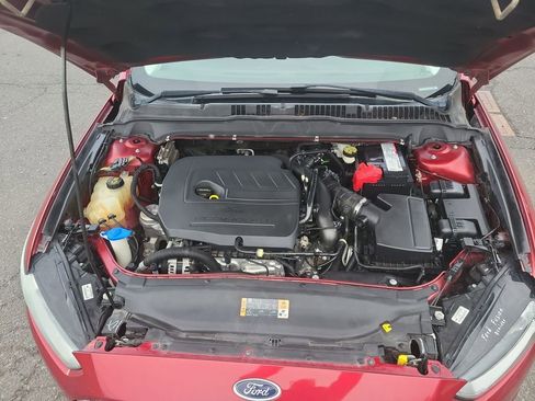 Used 2014 Ford Fusion SE image 33