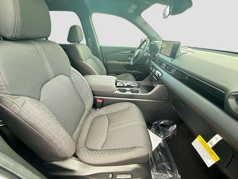 New 2026 Honda Pilot Sport image 24