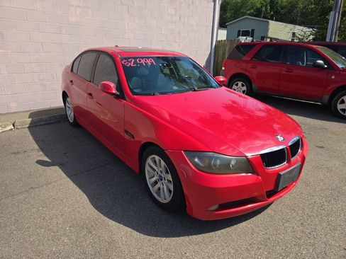 Used 2006 BMW 325i Sedan RWD image 1