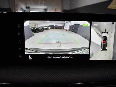 Certified 2025 Nissan Kicks SR image 22