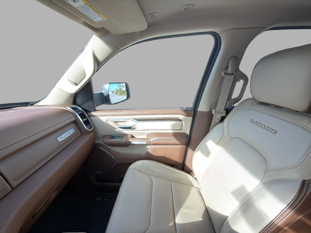 Used 2019 RAM 1500 Laramie AWD/4WD image 21