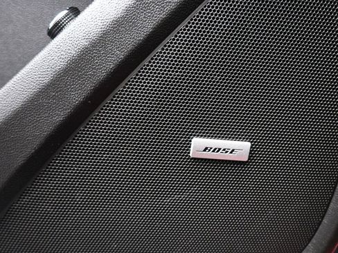 Used 2023 Chevrolet Traverse RS image 11