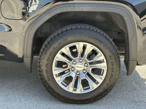 Certified 2024 GMC Sierra 1500 Denali w/ Denali Reserve Package AWD/4WD image 33