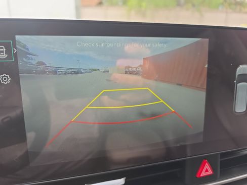 Certified 2026 Kia Carnival EX image 13