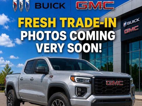 Used 2022 GMC Sierra 2500 Denali w/ Denali Black Diamond Edition AWD/4WD image 16