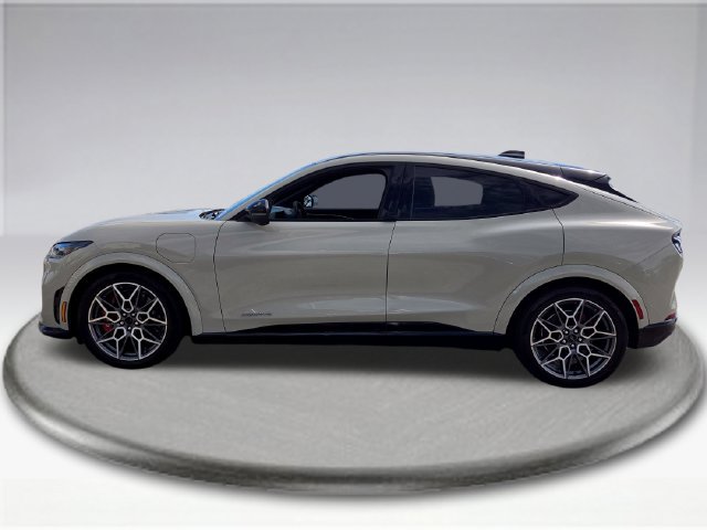 Used 2025 Ford Mustang Mach-E GT AWD/4WD image 17