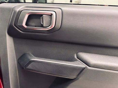 New 2025 Ford Bronco Badlands image 21