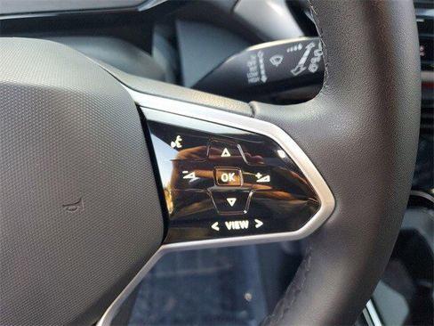 Used 2023 Volkswagen ID.4 Pro S image 22