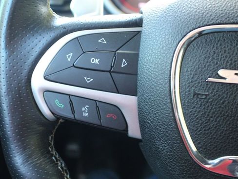 Used 2015 Dodge Challenger SRT w/ Technology Group image 35