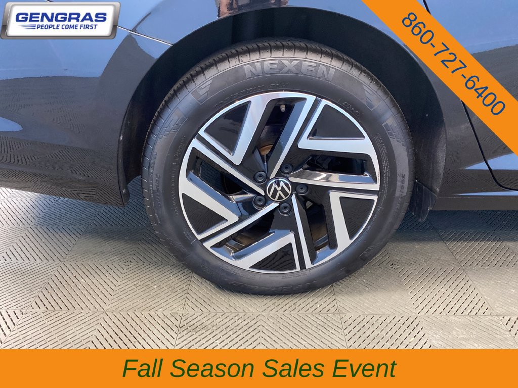 Used 2024 Volkswagen Jetta SEL FWD image 33