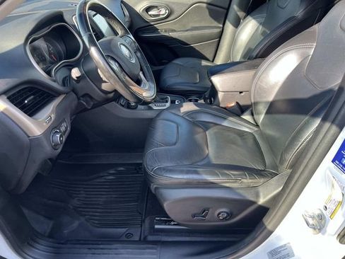 Used 2016 Jeep Cherokee Limited AWD/4WD image 17