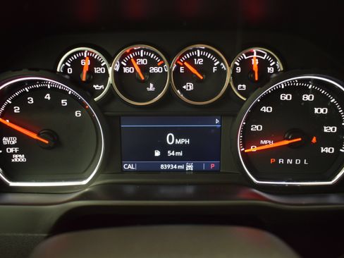 Used 2021 Chevrolet Silverado 1500 LT Trail Boss w/ Convenience Package II AWD/4WD image 18