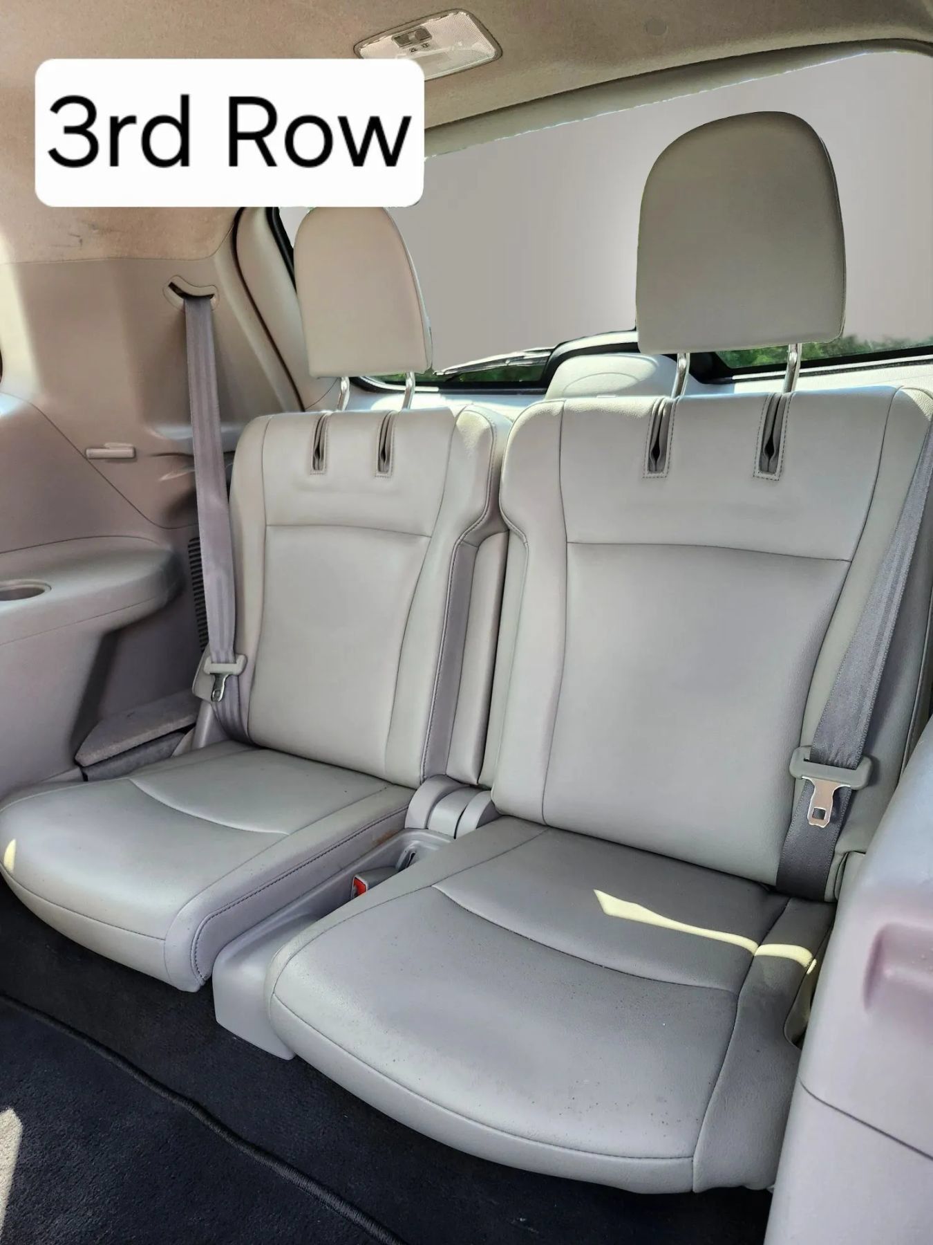Used 2012 Toyota Highlander Limited w/ Tow Pkg FWD image 18