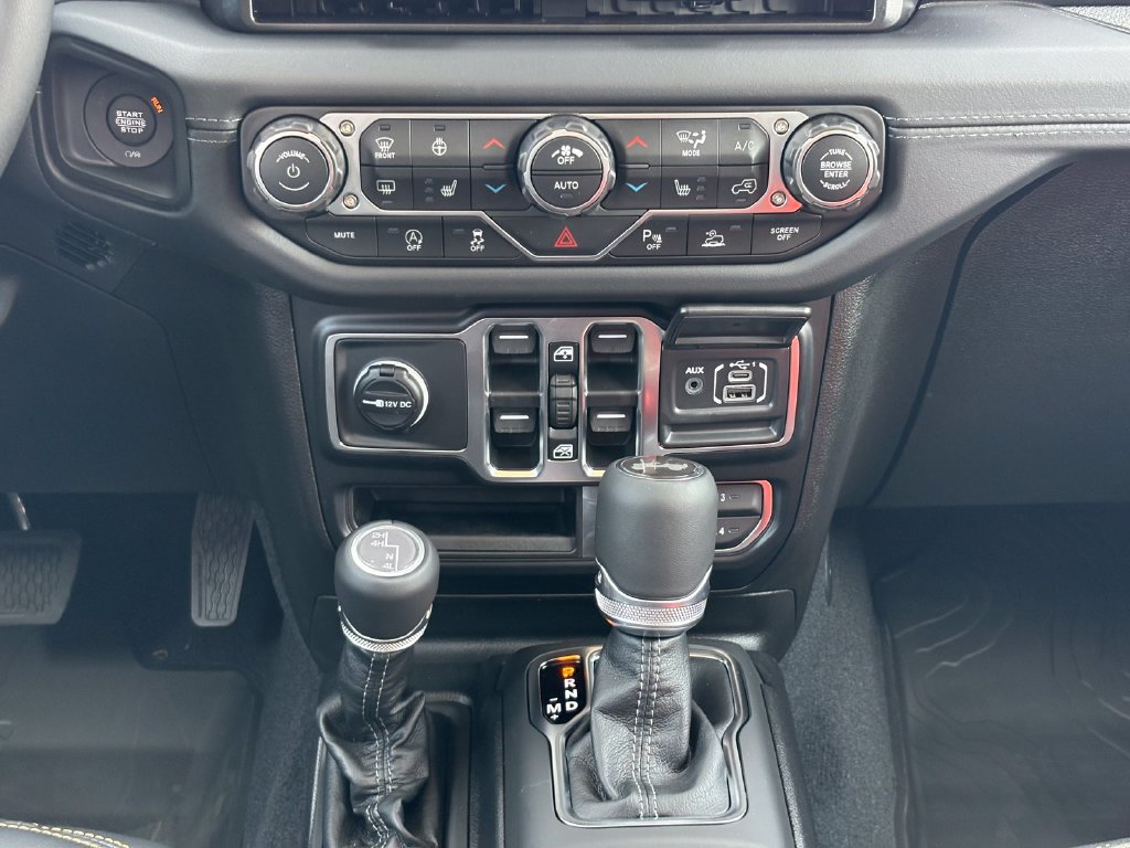 New 2026 Jeep Wrangler Unlimited Sahara AWD/4WD image 18