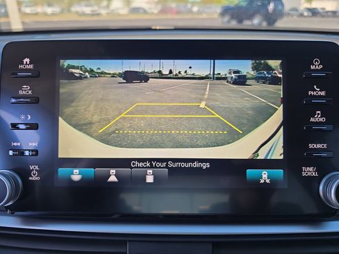 Used 2018 Honda Accord EX-L image 19