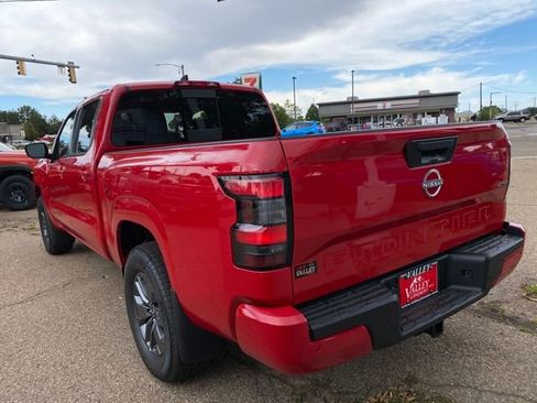 New 2026 Nissan Frontier SV w/ SV Convenience Package image 3