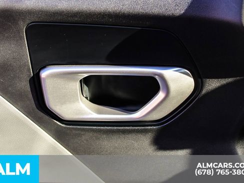 Used 2025 Kia K4 LXS image 39