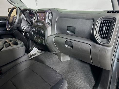 Used 2020 Chevrolet Silverado 1500 Custom w/ Custom Value Package RWD image 33