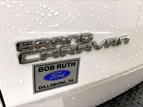 Used 2019 Dodge Grand Caravan GT image 13