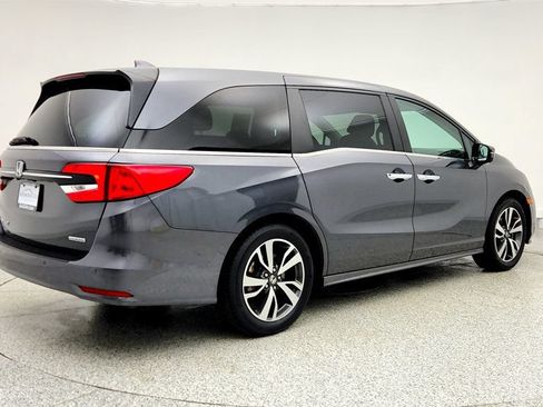 Used 2023 Honda Odyssey Touring image 5