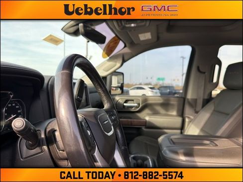 Used 2021 GMC Sierra 2500 Denali w/ Denali Black Diamond Edition image 20