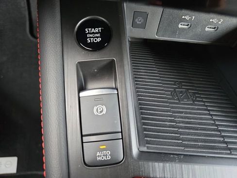 New 2026 Nissan Kicks SR FWD image 29