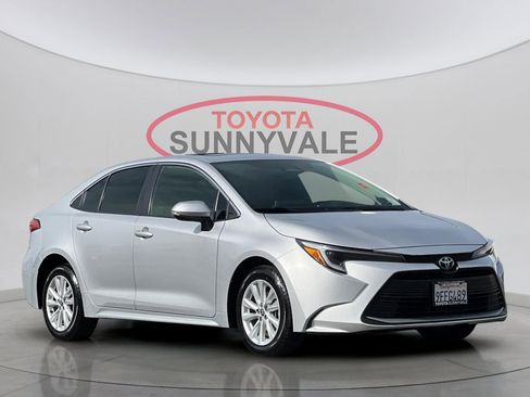 Certified 2023 Toyota Corolla XLE w/ Carpet Mat Package (TMS) image 11