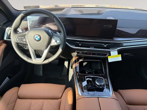 New 2026 BMW X5 xDrive40i w/ Premium Package AWD/4WD image 10