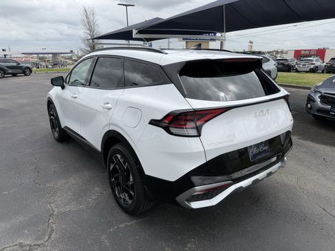 Used 2023 Kia Sportage SX image 4