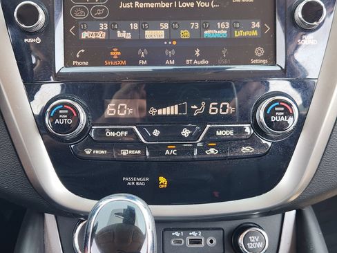 Used 2023 Nissan Murano SV w/ SV Midnight Edition Package FWD image 15