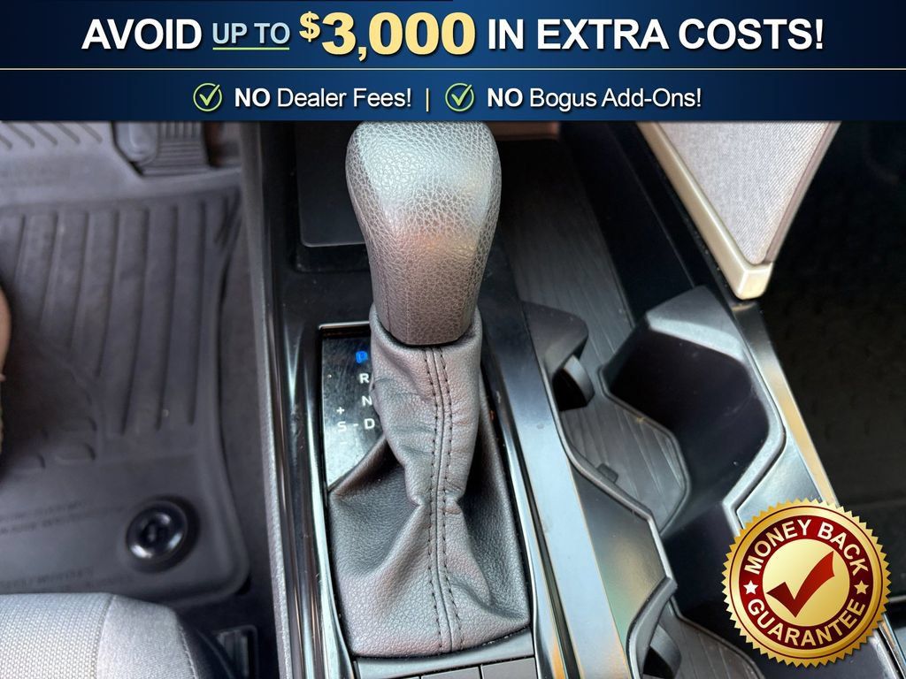 Used 2025 Toyota Camry LE w/ Convenience Package FWD image 20
