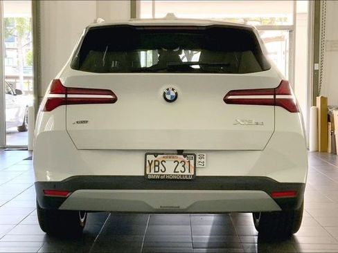 Used 2025 BMW X3 xDrive30i AWD/4WD image 4