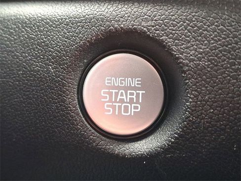 Certified 2025 Kia Sorento SX image 24