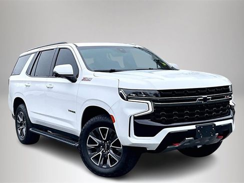 Certified 2021 Chevrolet Tahoe Z71 w/ Luxury Package image 1