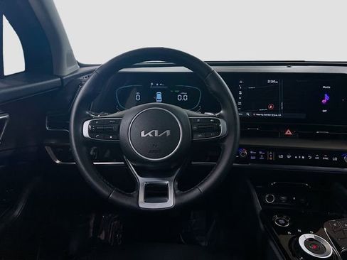 Used 2023 Kia Sportage EX image 23