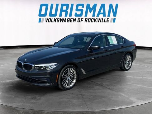 Used 2020 BMW 540i xDrive w/ Premium Package image 2