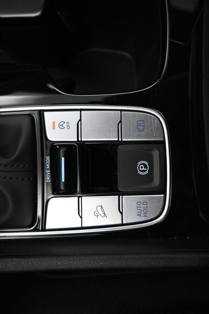 Used 2025 Hyundai Tucson SEL FWD image 14