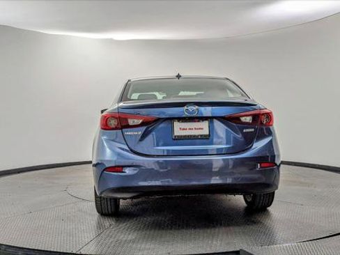 Used 2017 MAZDA MAZDA3 Touring w/ Popular Equipment Package image 7