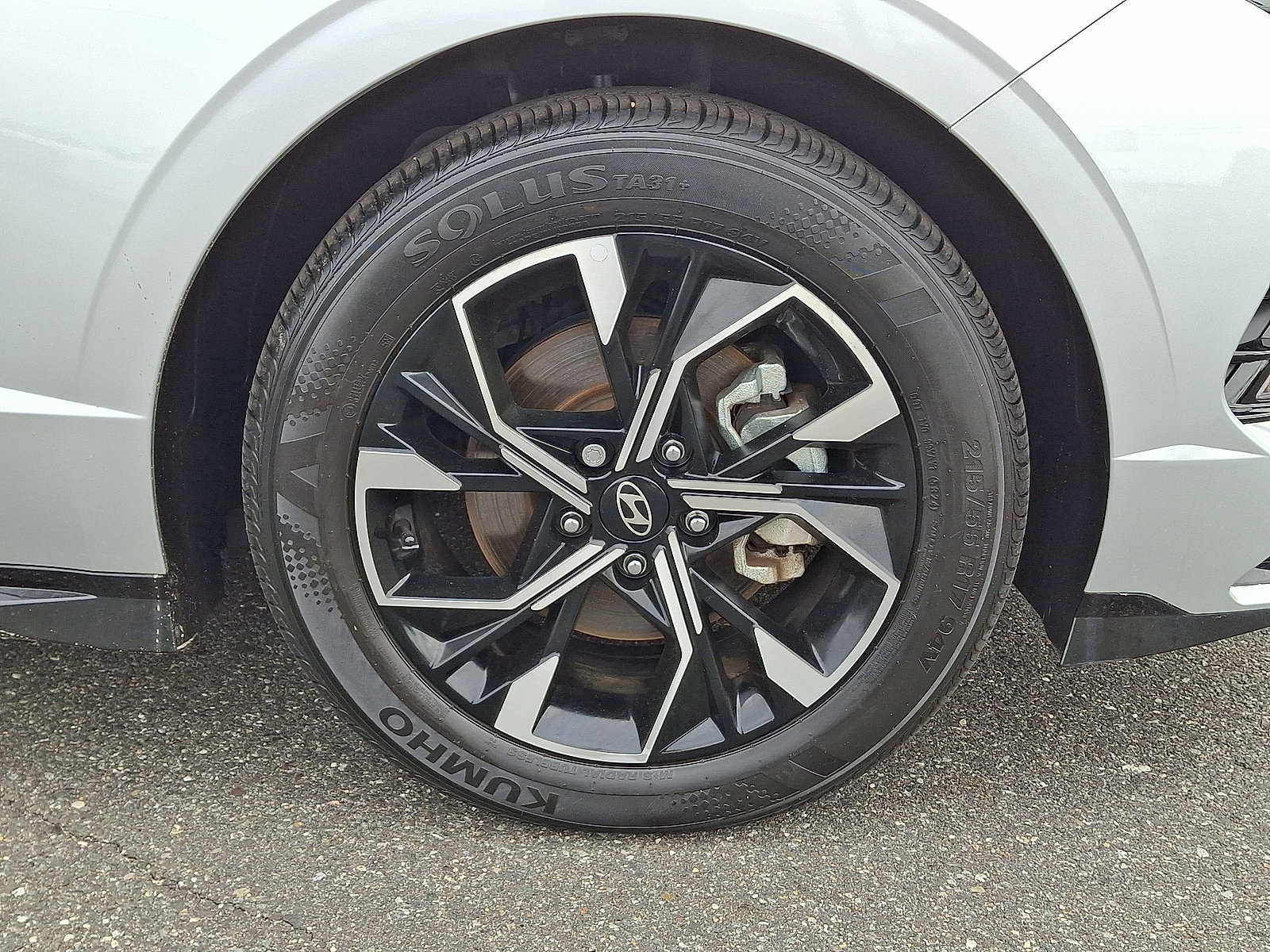 Certified 2025 Hyundai Sonata SEL FWD image 25
