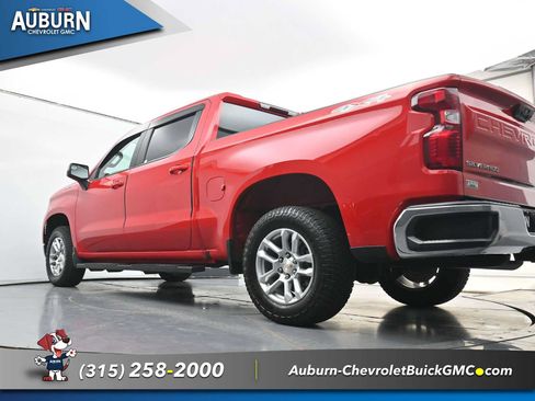 Used 2023 Chevrolet Silverado 1500 LT AWD/4WD image 23