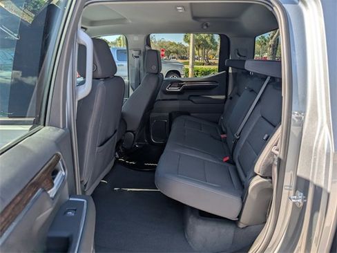 Used 2024 GMC Sierra 1500 Elevation image 14