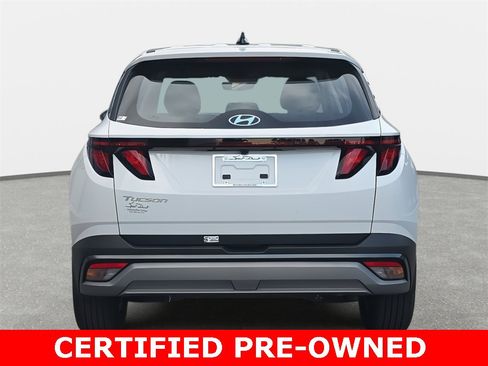 Used 2025 Hyundai Tucson SE image 6