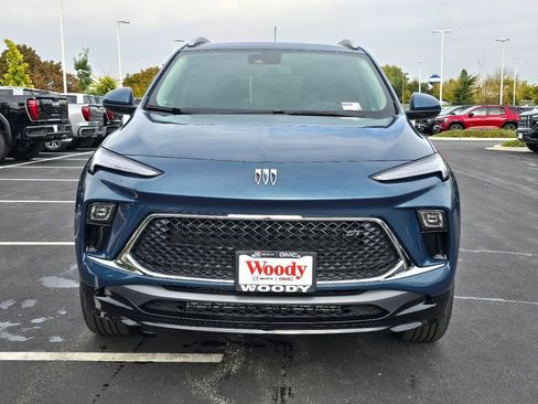 New 2026 Buick Encore GX Sport Touring image 4