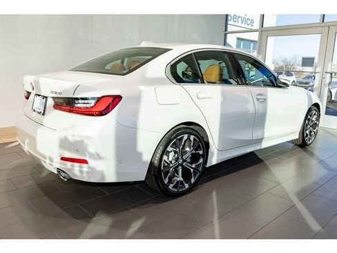New 2026 BMW 330i xDrive Sedan w/ Premium Package image 45