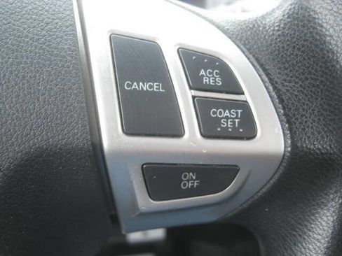 Used 2013 Mitsubishi Lancer SE image 19