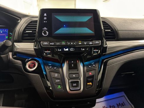 Used 2023 Honda Odyssey Elite image 24