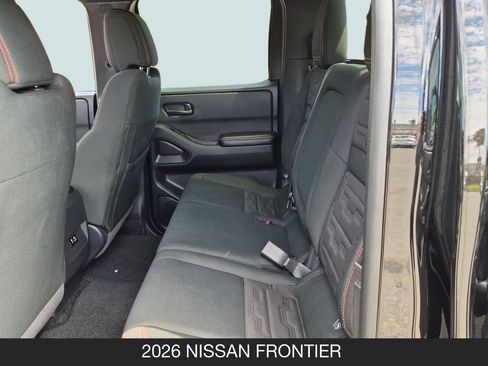 Used 2026 Nissan Frontier PRO-4X w/ Tow Package AWD/4WD image 16