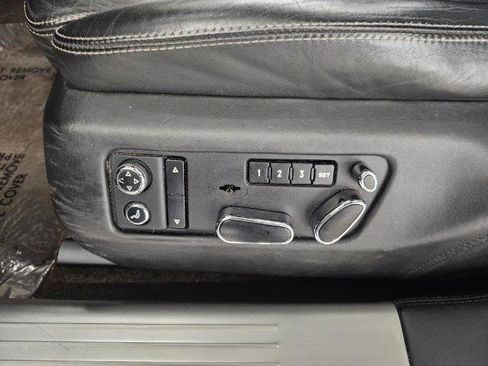 Used 2008 Bentley Flying Spur Flying Spur AWD/4WD image 22
