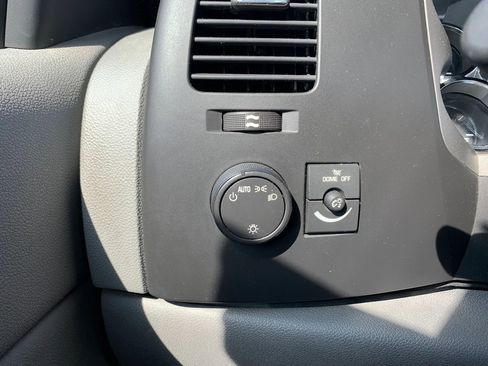 Used 2012 Chevrolet Silverado 2500 W/T RWD image 17